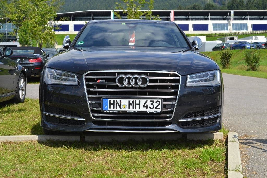 149065S8D41088.jpg