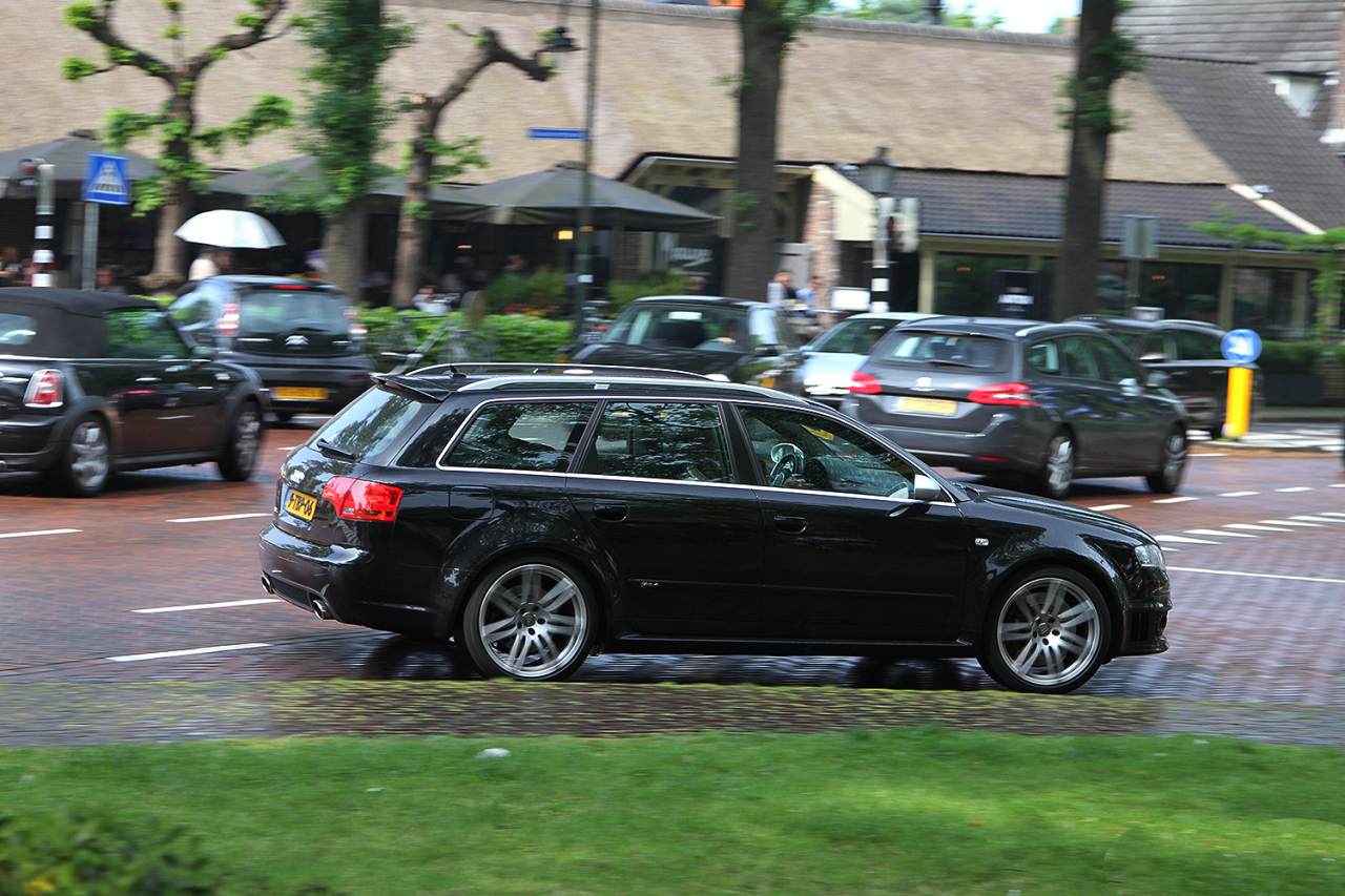 150395AUDIRS42608.jpg