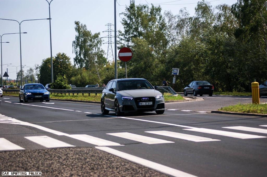 151272RS38V1438.jpg