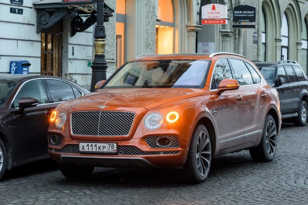 151358BENTAYGA0483.jpg
