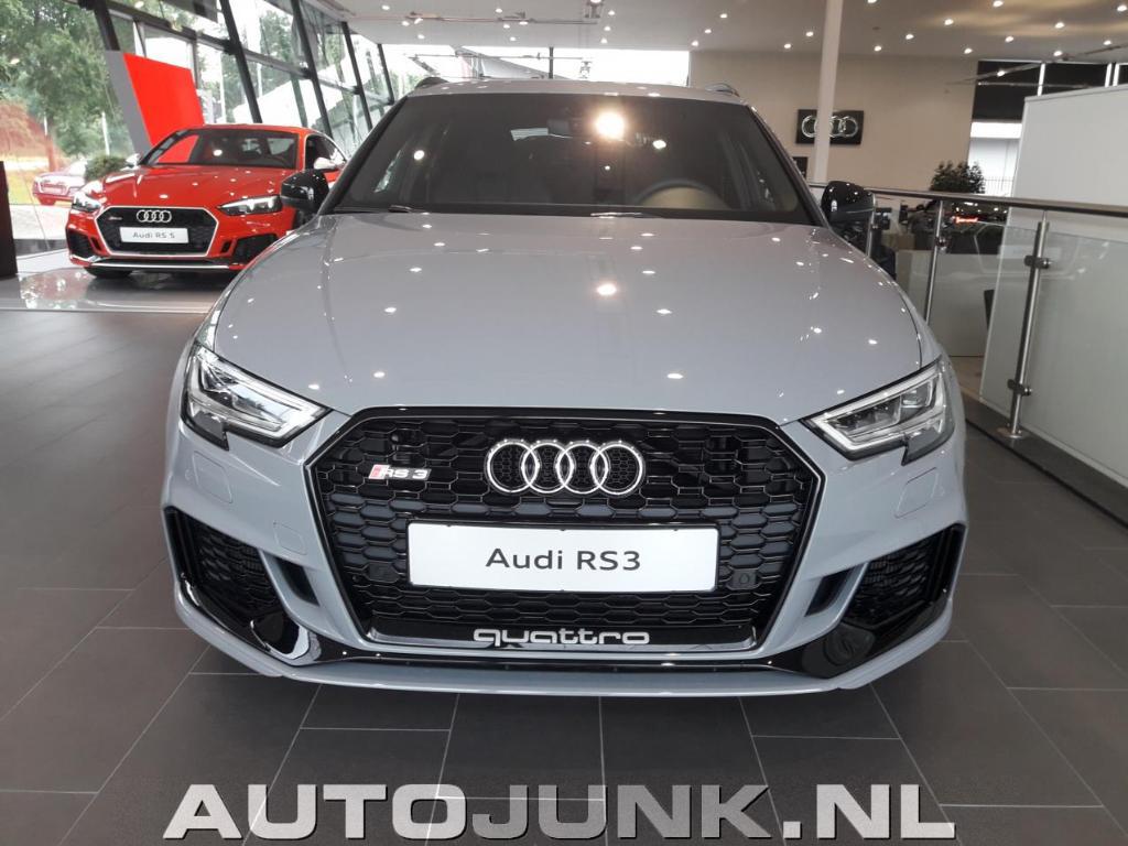 152210RS38V3089.jpg