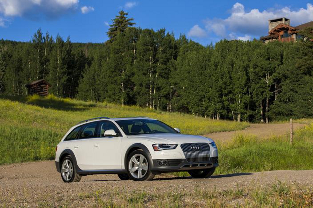 152446517AUDIA4ALLROAD.jpg