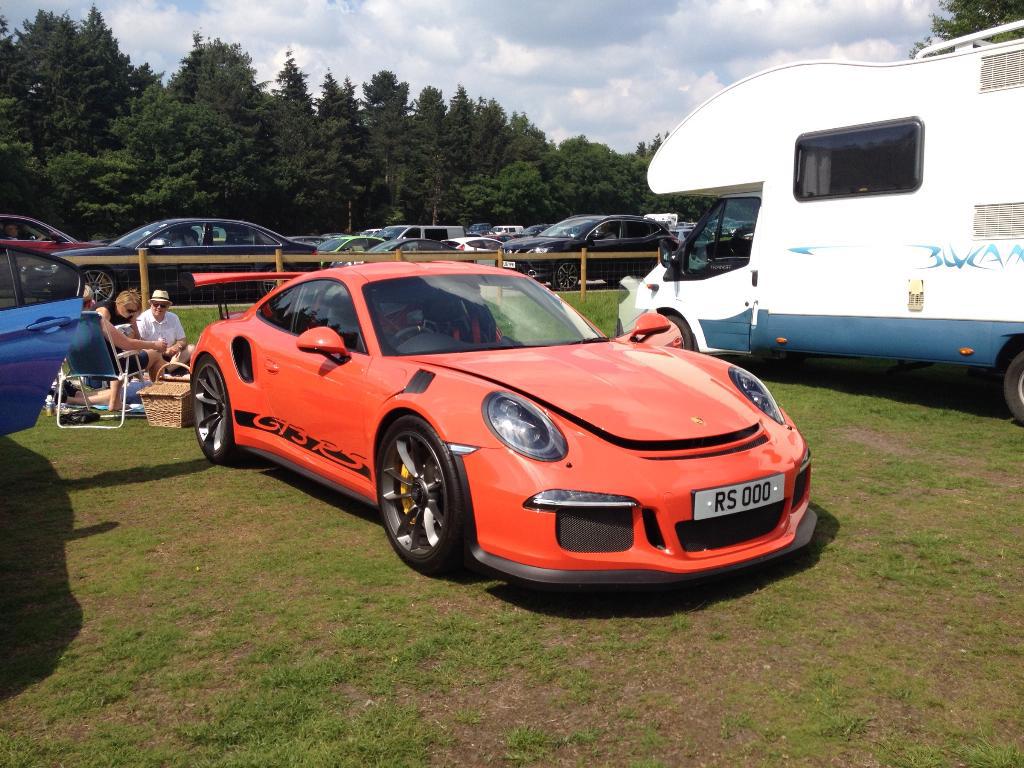1540310397PORSCHE991GT3RS.jpg