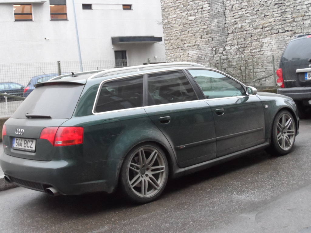 154435AUDIRS41115.jpg