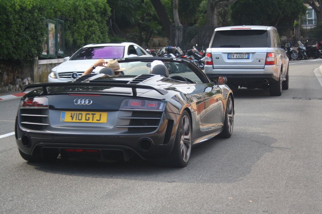 155746R8GT1077.jpg