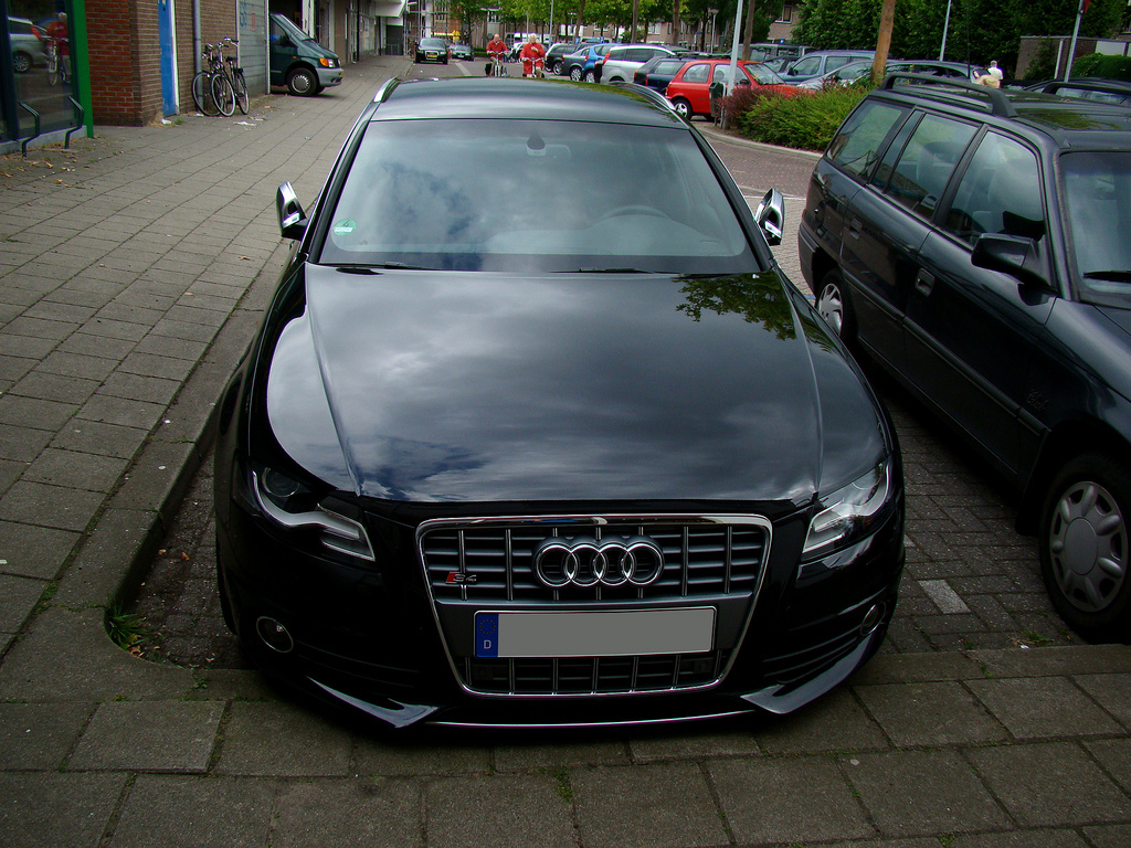156023026S4ESQUIROU.jpg