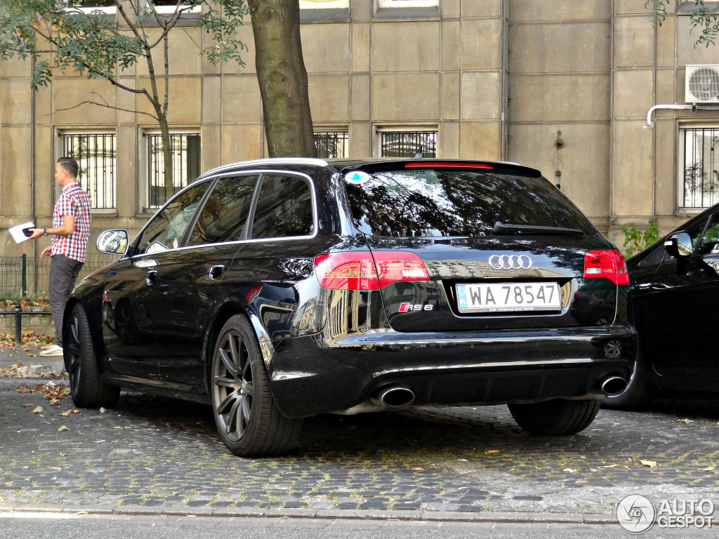 156366RS61857.jpg