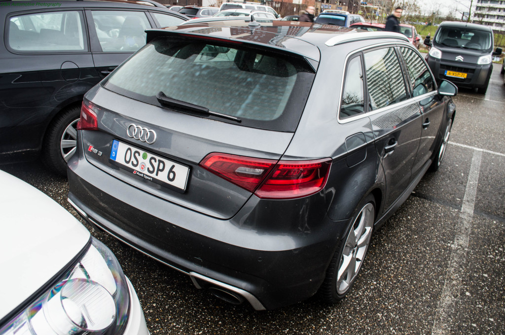 156562RS38V0998.jpg