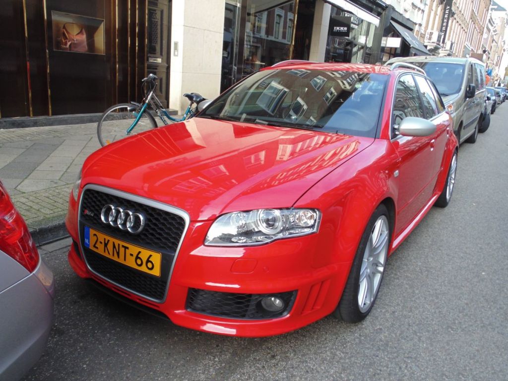 157054AUDIRS41601.jpg
