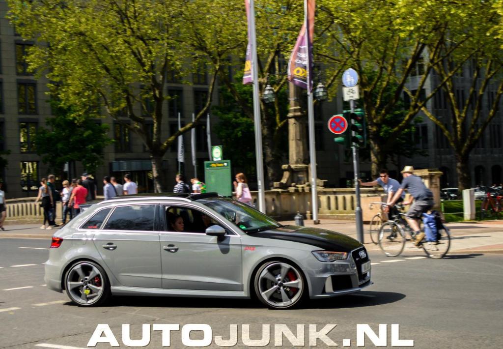 157684RS38V1273.jpg