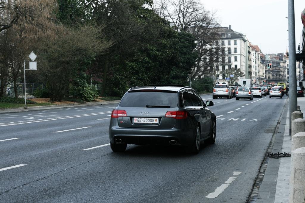 157685RS61549.jpg