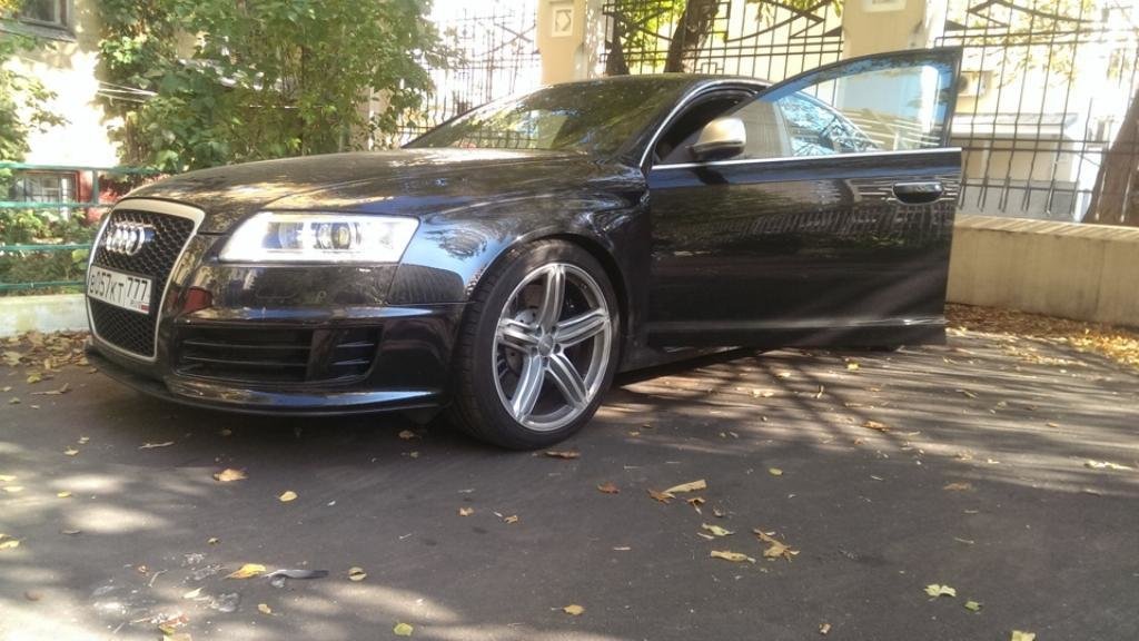 158124RS61436.jpg