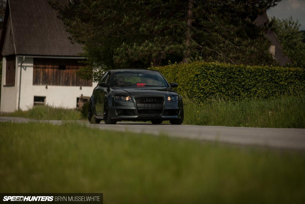 158331AUDIRS41421.jpg