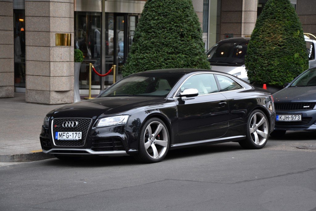 158400AUDIRS5708.jpg