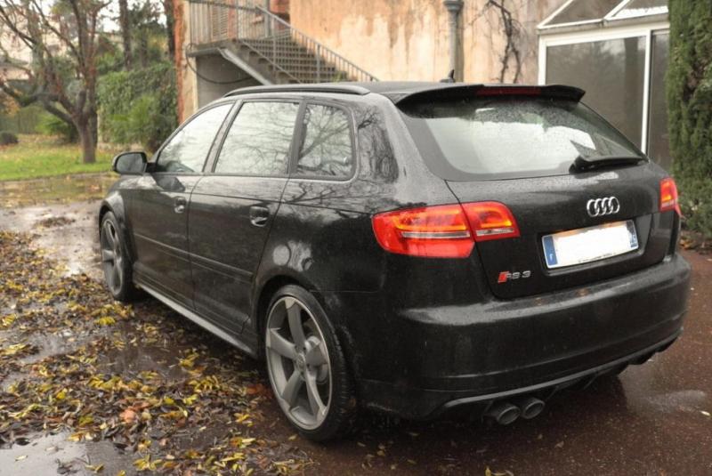 158401129RS3ESQUIROU.jpg