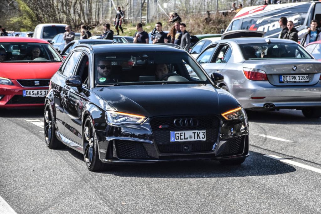158562RS38V2849.jpg
