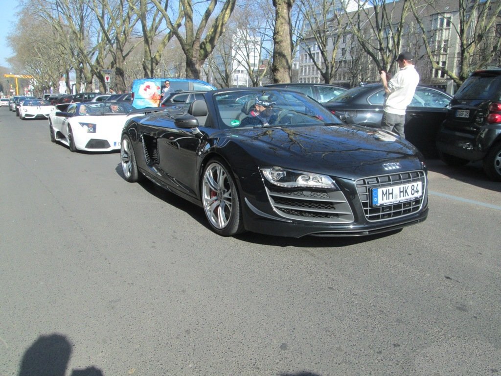 158686R8GT1195.jpg