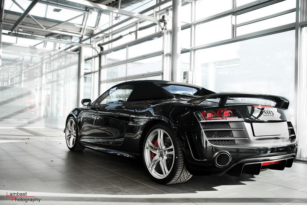 159552R8GT486.jpg