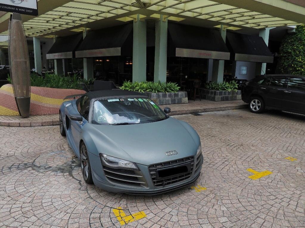 160238R8GT1558.jpg