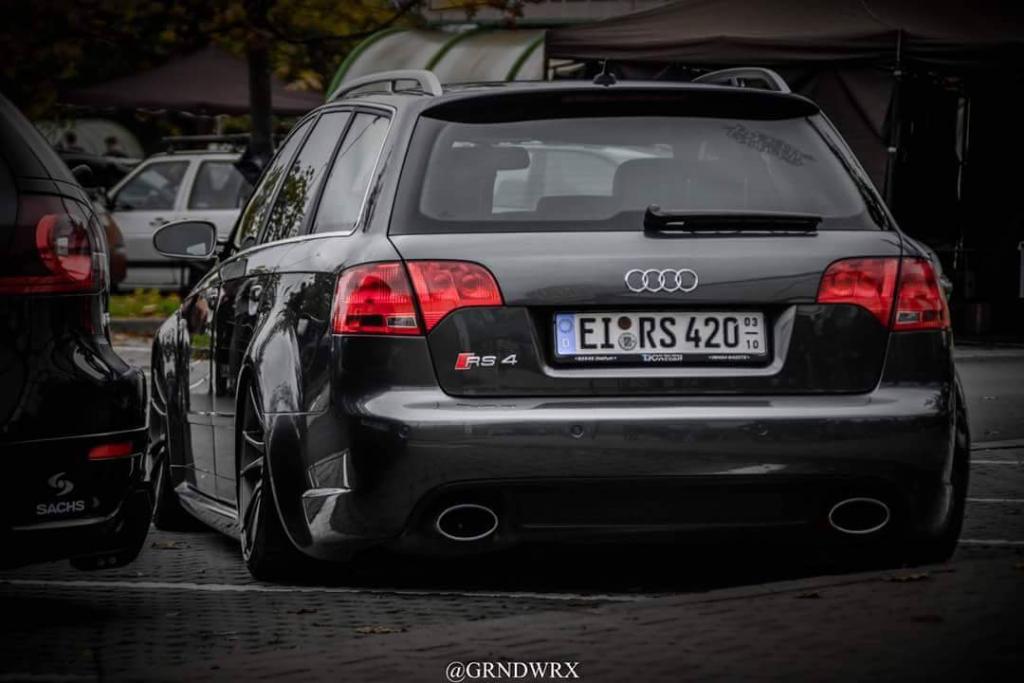 160278AUDIRS42831.jpg
