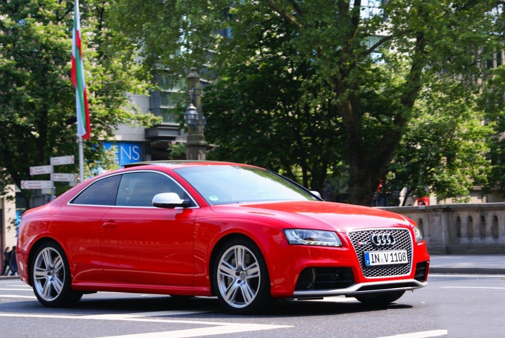 160389AUDIRS5604.jpg