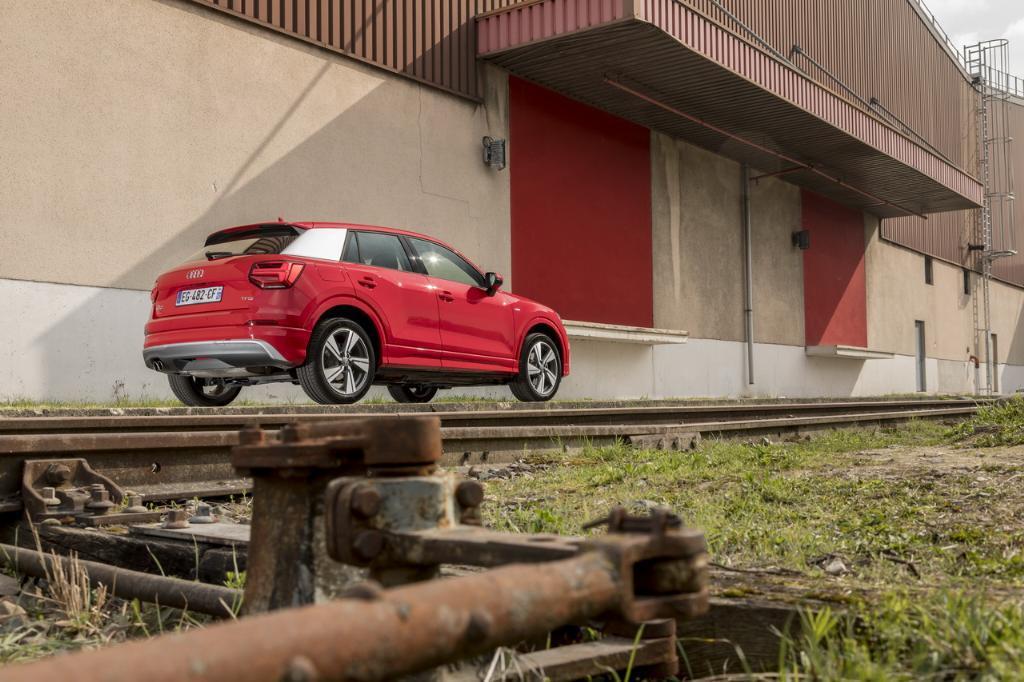 161578AUDIQ20774.jpg