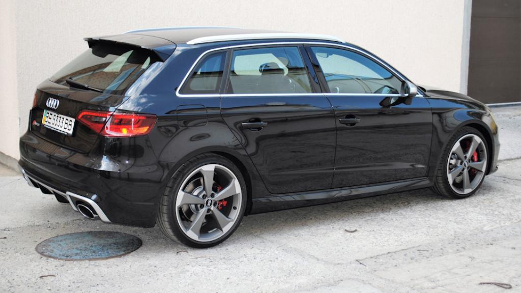 164043RS38V1645.jpg