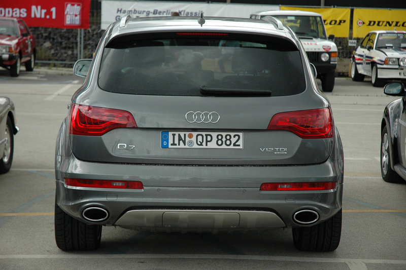 164091028Q7V12ESQUIROU.jpg