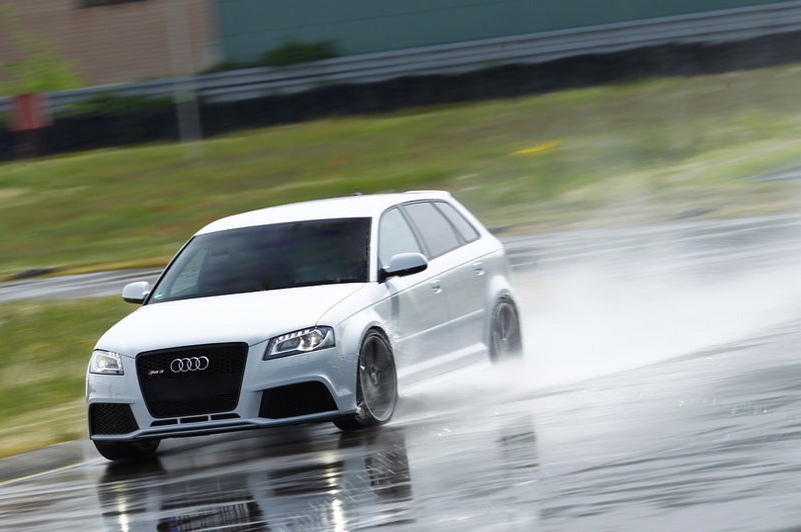 166824audirs3sportbackbremsen.jpg