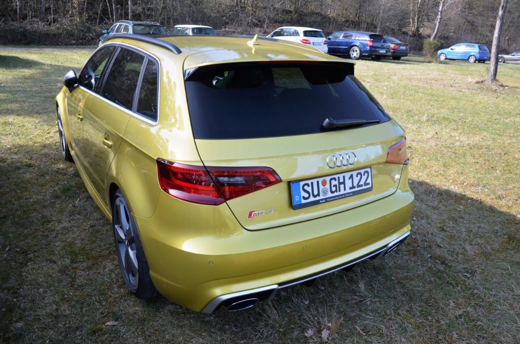 167167RS38V2507.jpg