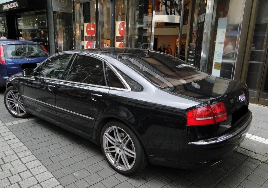 167251273S8ESQUIROU.jpg