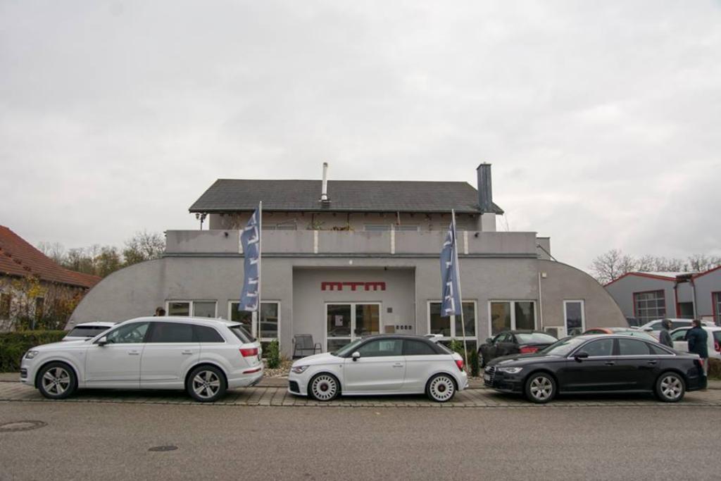 167307A1QUATTRO1259.jpg