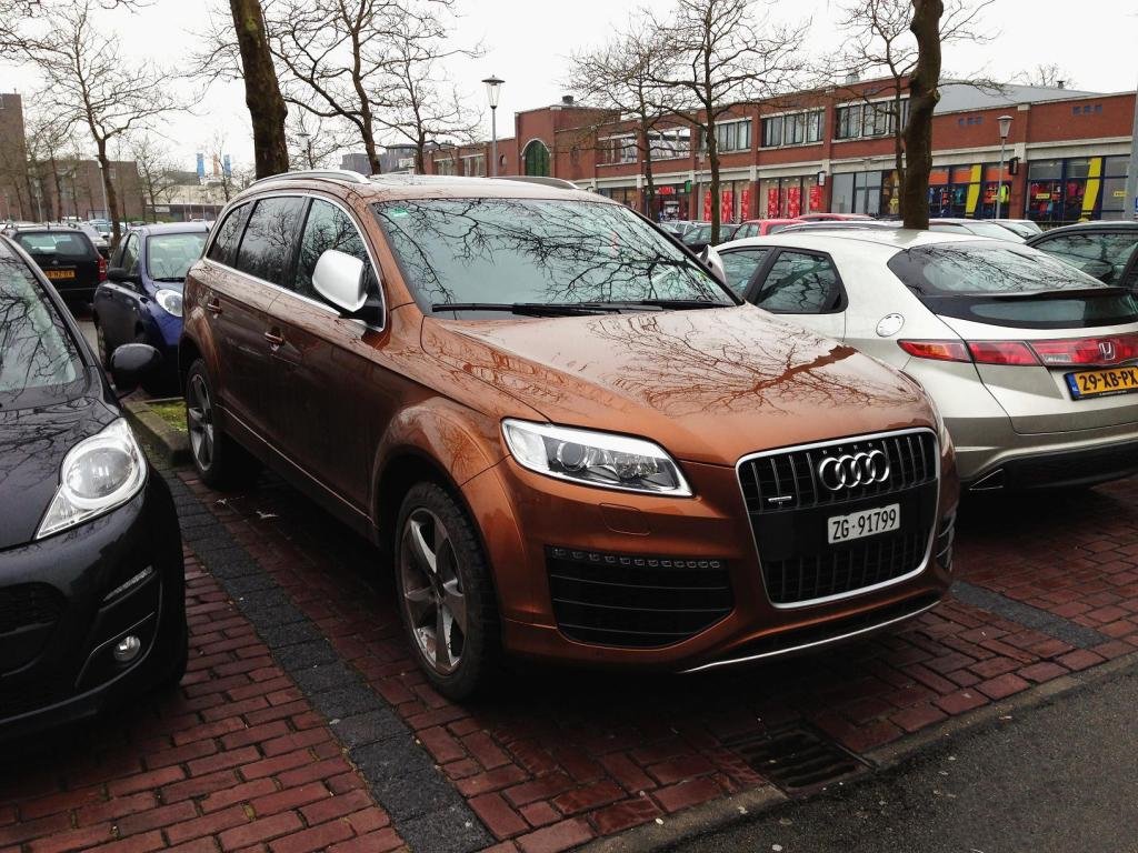 167595688Q7V12.jpg
