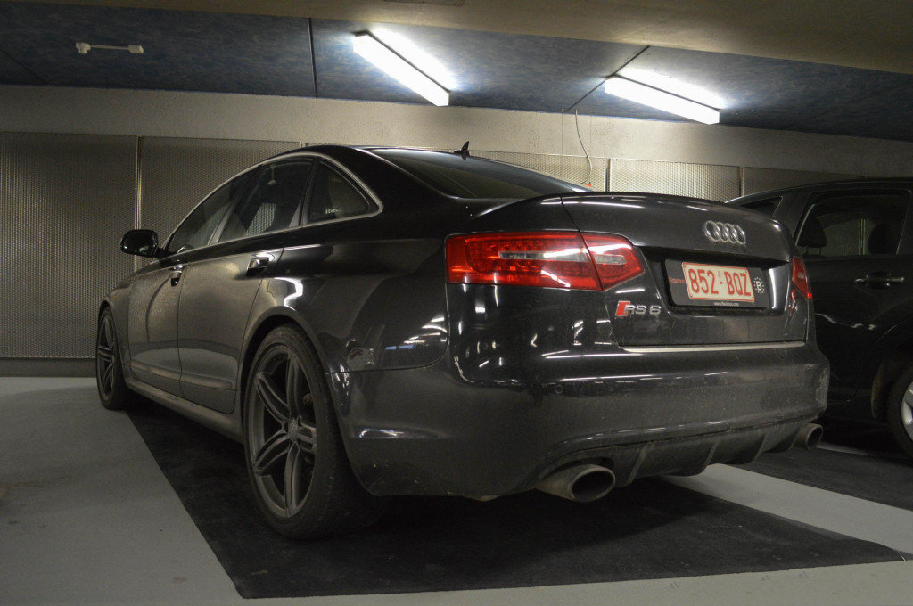 167663RS61033.jpg