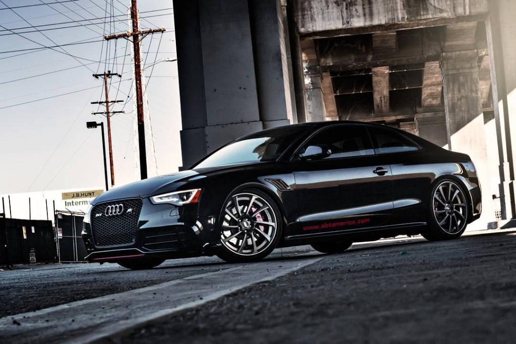 167818AUDIRS53027.jpg