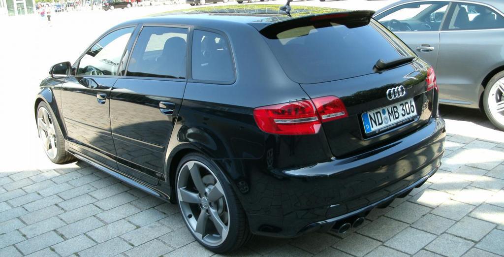 172258183RS3ESQUIROU.jpg