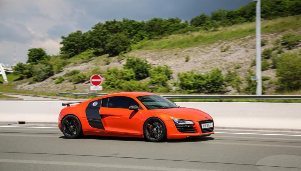 1731653130R8.jpg