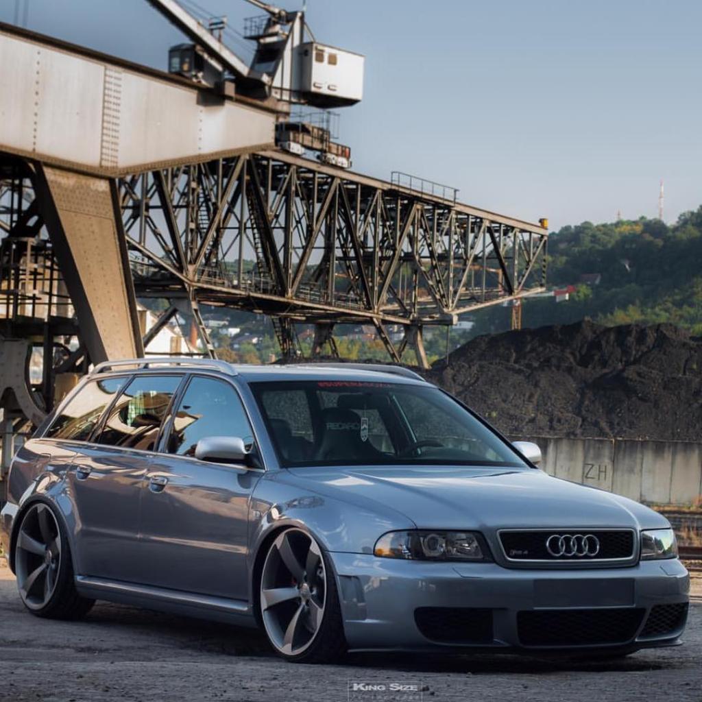 173394AUDIRS4B50257.jpg