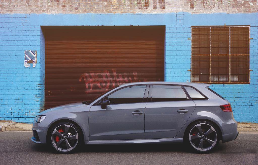 174163RS38V0953.jpg