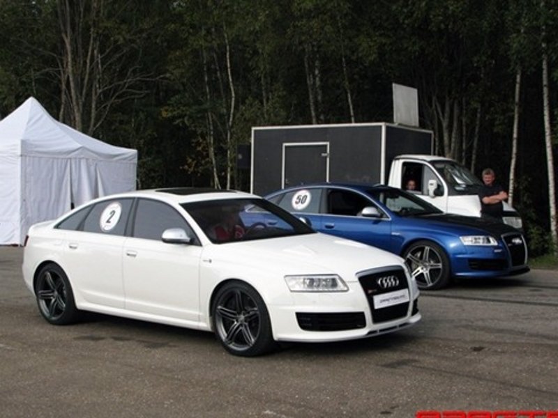 175064RS6ESQUIROU123.jpg