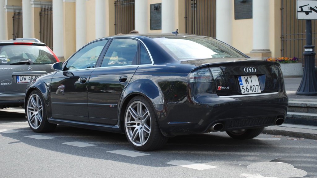 175610AUDIRS4854.jpg