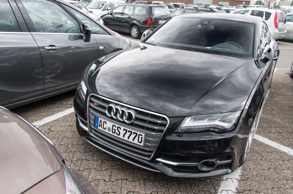 175794S7552.jpg
