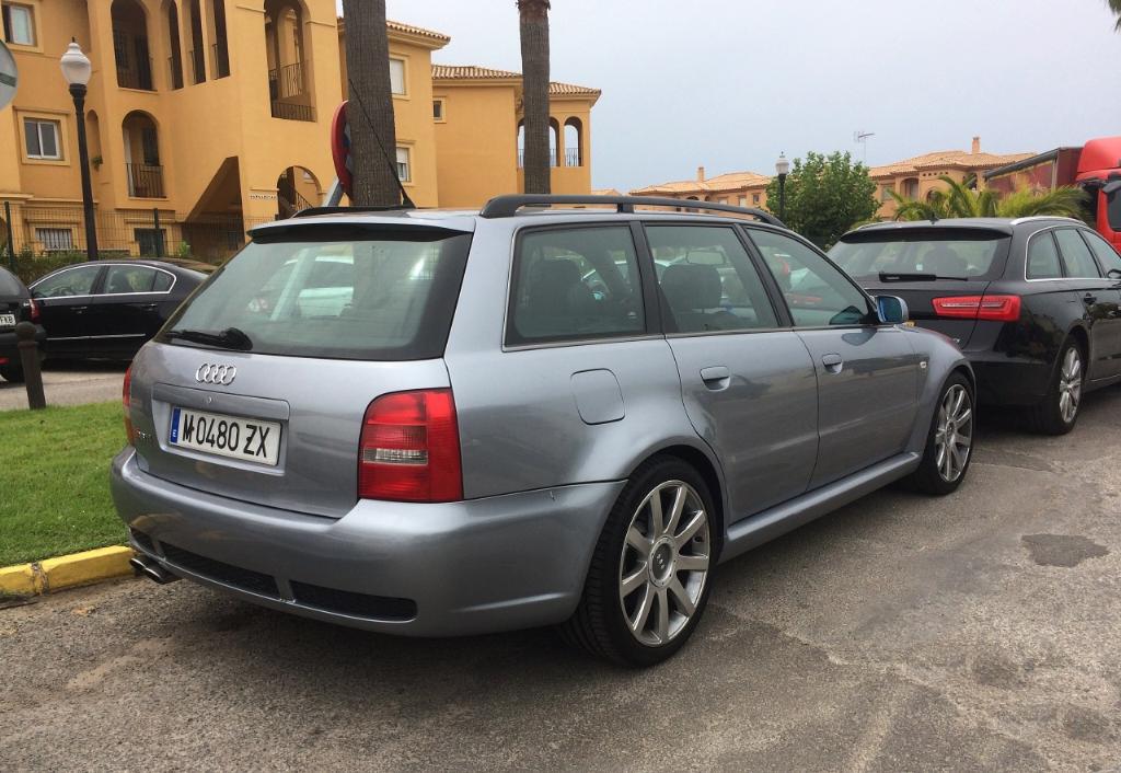 176257AUDIRS4B50239.jpg