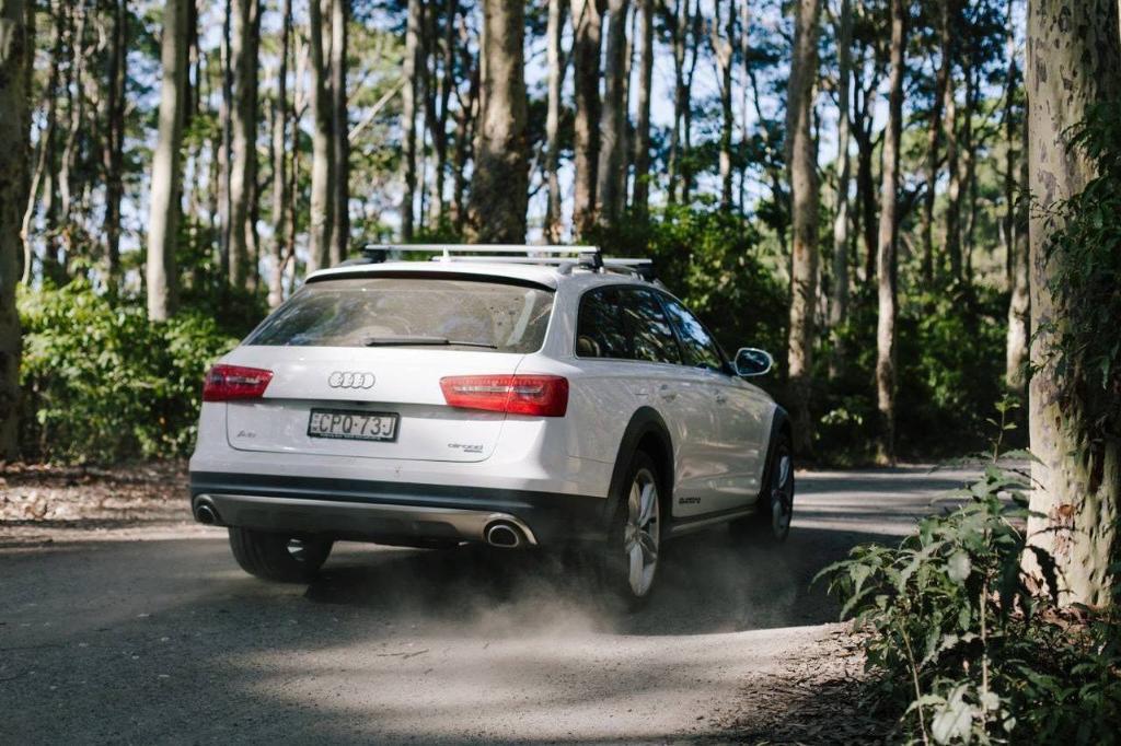 176374497AUDIA6C7ALLROAD.jpg