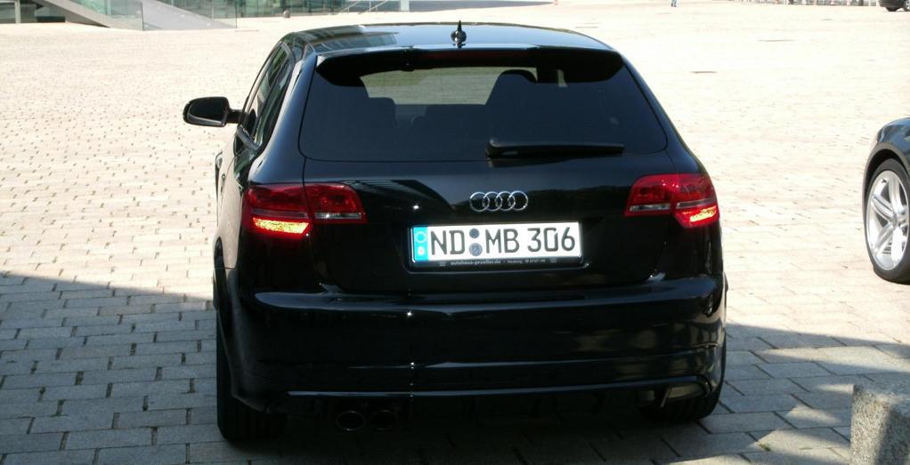 177385182RS3ESQUIROU.jpg