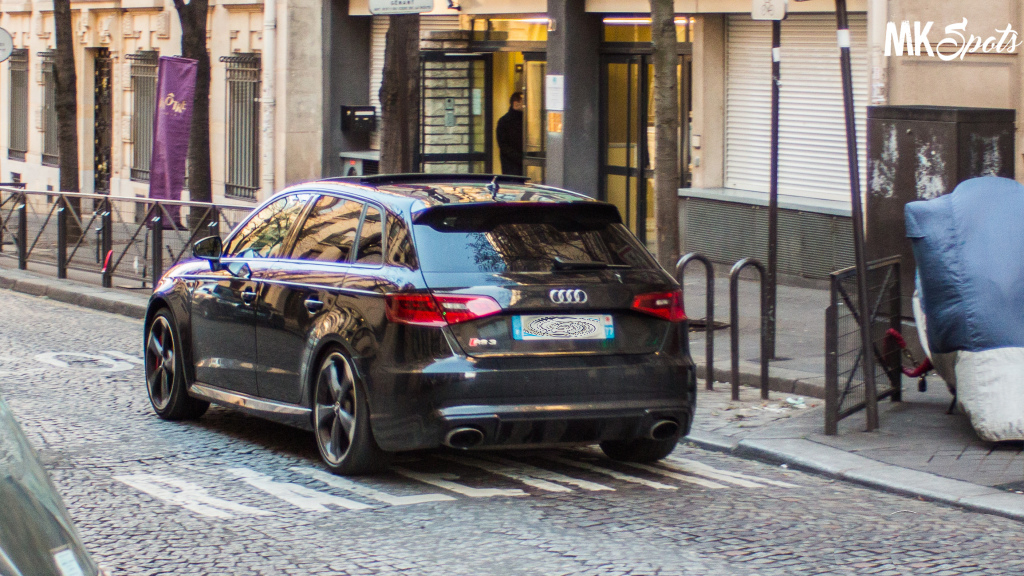 177946RS38V0860.jpg