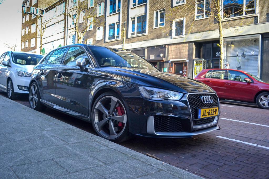 178406RS38V2485.jpg