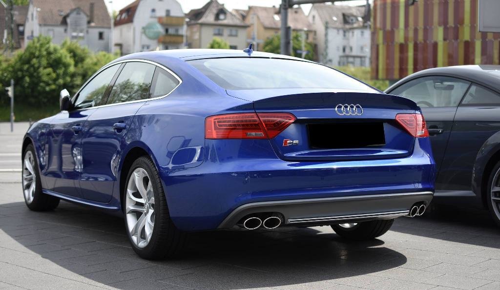 178642837S5SPORTBACK.jpg