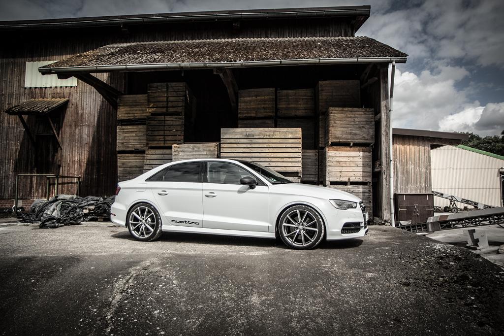 179220S38V493.jpg