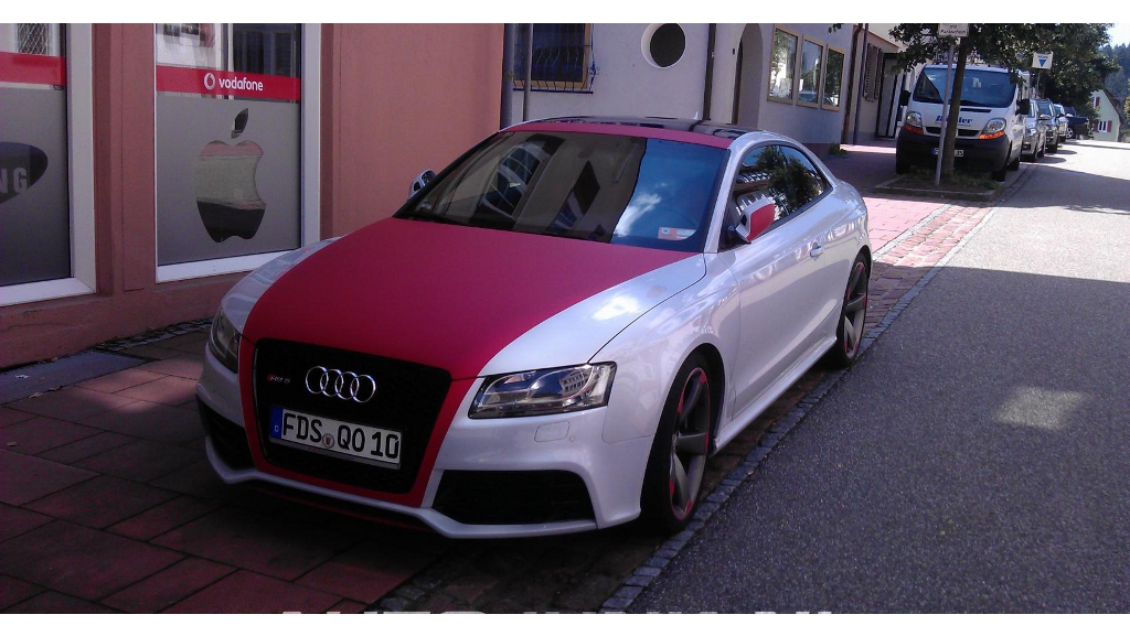 179328AUDIRS5476.jpg